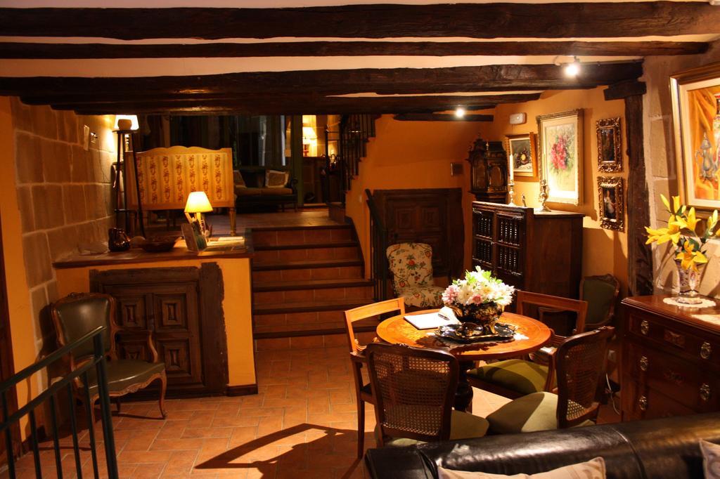 Pensjonat La Casa De Sebastian Valderrobres Zewnętrze zdjęcie